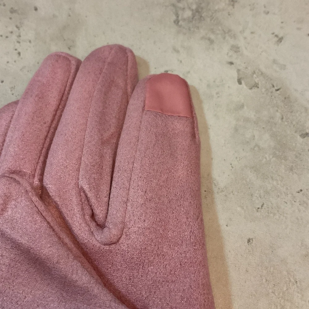 Pink Gloves, one size fits most, women’s microsuede faux plush fur cuff, NWT